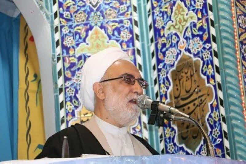 امام جمعه موقت ورامین: حماسه حضور در راهپیمایی ۱۳ آبان توطئه دشمن را خنثی کرد