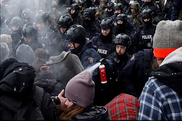 کارنامه سیاه کانادا