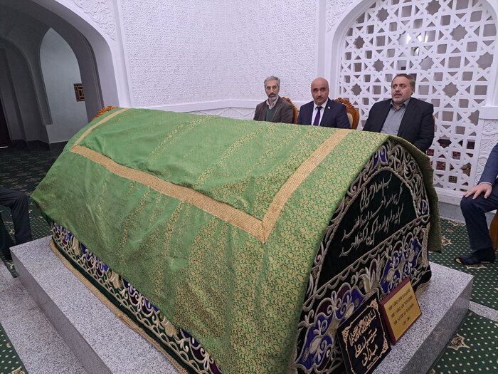 ایران و تاجیکستان دوستان قدیمی عصر سختیها هستند/ دنیا ما را جدا از هم میخواهد