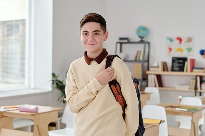 چرا کودکان خلاق به دانشآموزان بیاستعداد تبدیل میشوند؟