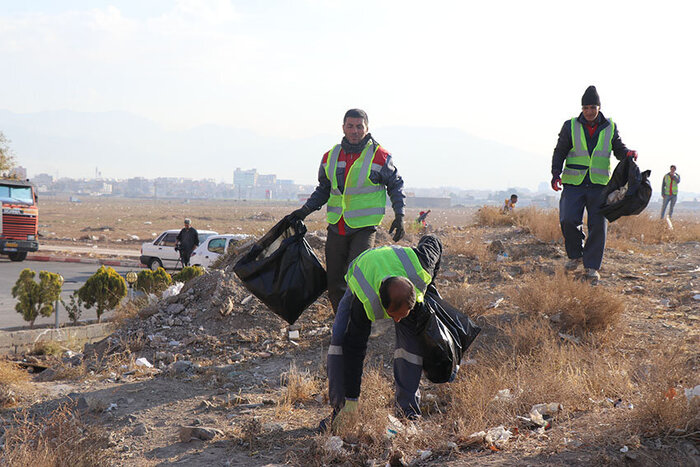 ۱۰ کیلومتر مسیر حمل زباله در البرز پاکسازی شد