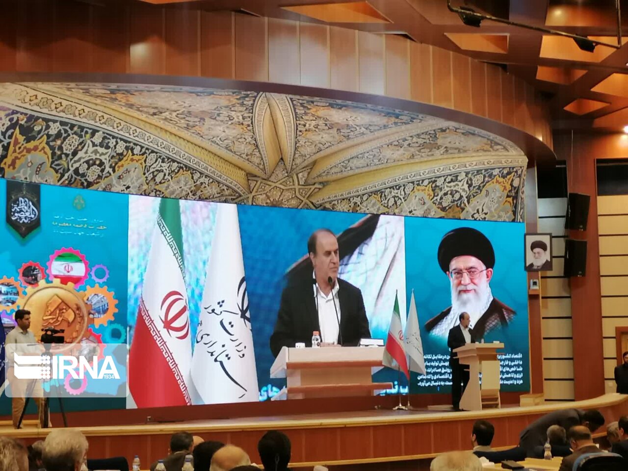 حاجی بابایی: مجلس دنبال برگشت حقوق دولتی معادن به استان ها است