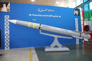 وزیر دفاع: سامانه باور ۳۷۳ قابلیت مقابله با موشک‌های بالستیک را دارد
