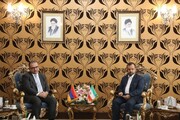 وزير الاقتصاد الايراني يؤكد ونظيره الارميني على رفع التجارة المشتركة الى 3 مليارات دولار