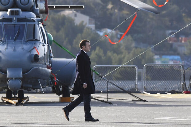 مکرون: نیروهای هستهای فرانسه به امنیت اروپا کمک میکنند