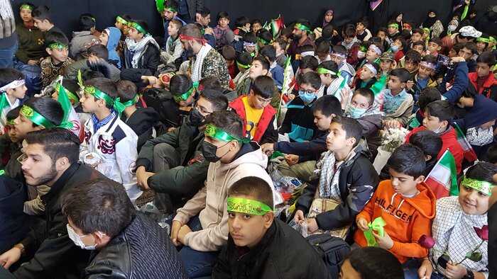 دانشآموزان استان قم با رهبر انقلاب معظم انقلاب اسلامی تجدید میثاق کردند