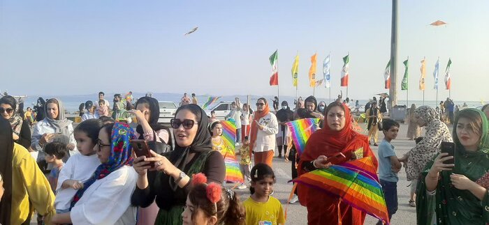 جشن بادبادک ها در قشم برگزار شد
