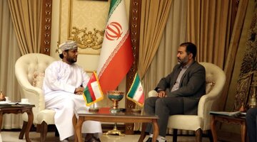استاندار اصفهان:  پیشینه روابط  ایران و عمان  مستحکم است
