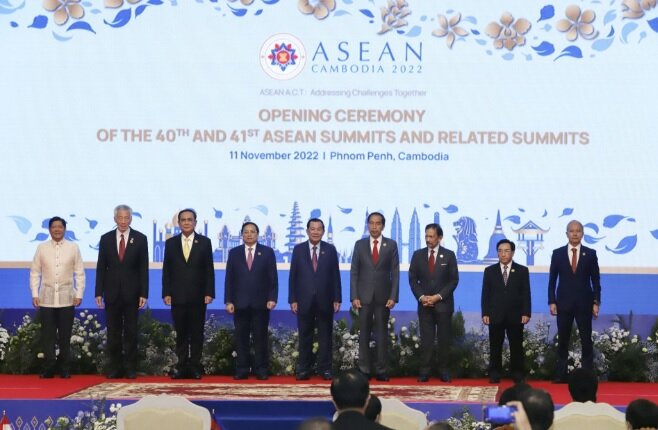 از هشدار امیرعبداللهیان برای برگزاری نشست شورای حقوق بشر تا اعزام نیروی سرکوب به بحرین