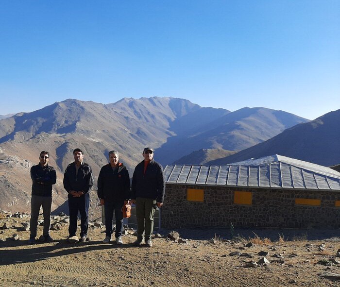 الوند؛ عروس بامهای ایران آماده اقامت زمستانی کوهنوردان