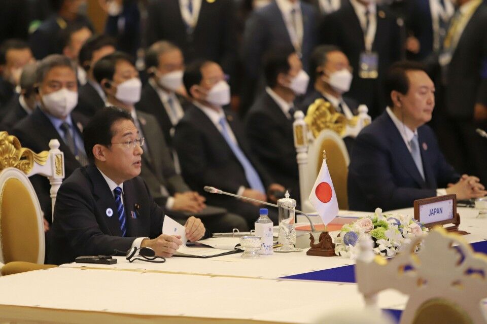 نخست وزیر ژاپن خواستار همکاری اعضای آسه‌آن برای مقابله با کره شمالی شد