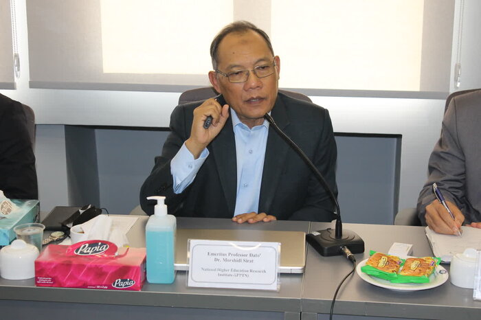 حکمرانی در بحش آموزش عالی باید چگونه باشد و چالشهای فراروی آن چیست؟