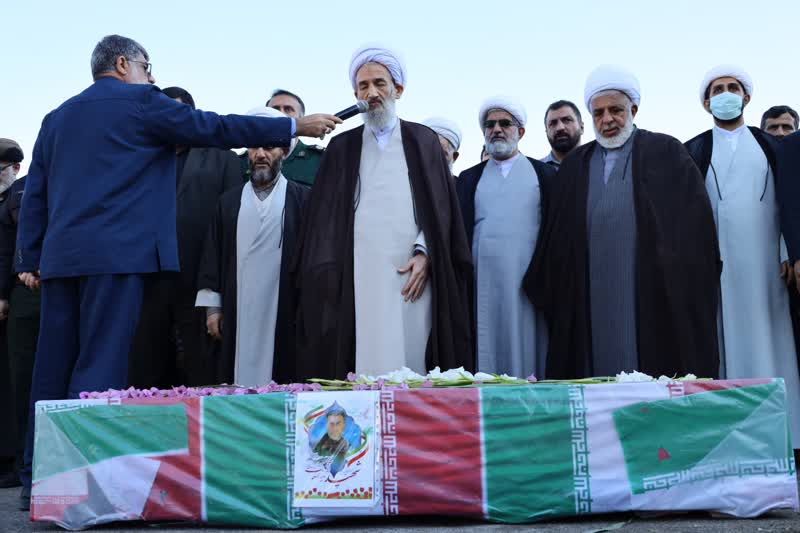 پیکر شهید مدافع امنیت در سوادکوه تشییع و درگلزار روستای " کارمزد " آرام گرفت