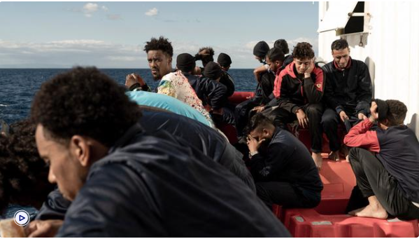 روایتی از یک خبرI بحران مهاجران سرگردان و تیرگی روابط فرانسه و ایتالیا