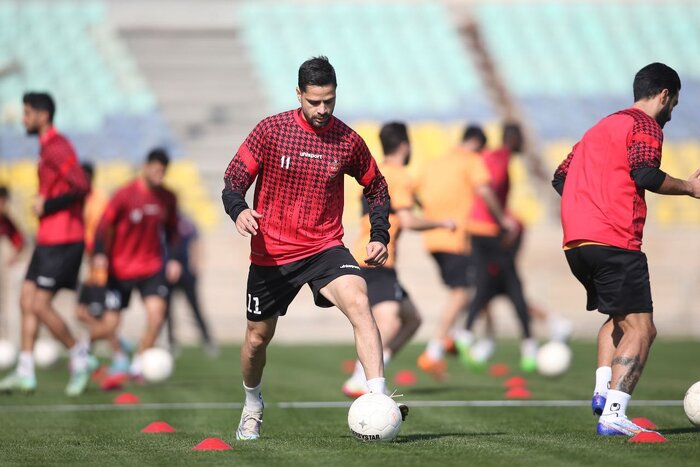 سیدجلال در تمرین پرسپولیس پا به توپ شد