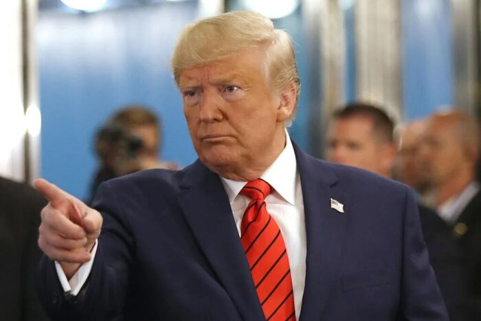 از بدرقه ملیپوشان فوتبال ایران با حضور آیتالله رئیسی تا اعلام آمادگی زلنسکی برای صلح با روسیه