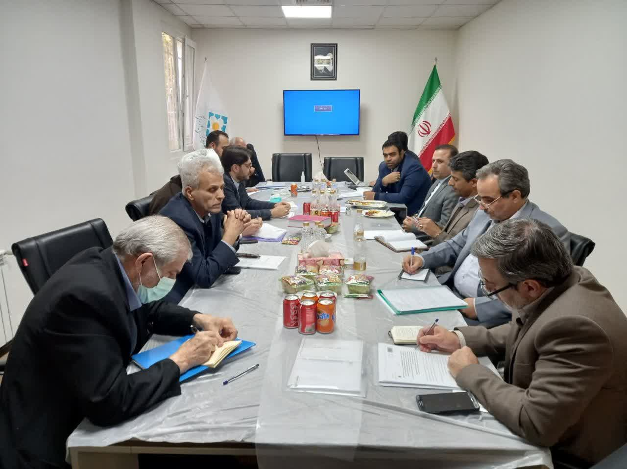 ایجاد صندوق های سرمایه گذاری برای حمایت از طرح های بافت پیرامونی حرم های مطهر
