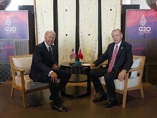بایدن و اردوغان در مورد مسائل امنیتی و روابط دو جانبه گفتگو کردند
