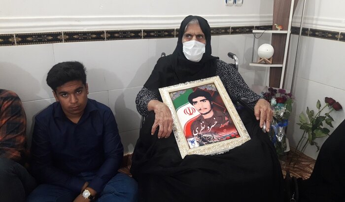 دیدار با خانواده شهدا، اقدام ماندگار استادان و دانشجویان دانشگاه آزاد گناوه