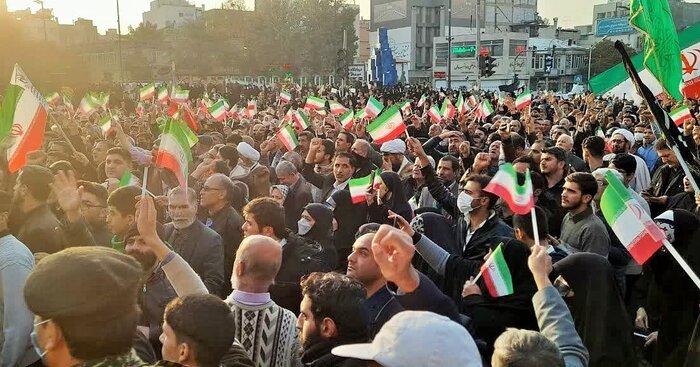 پیکر بسیجی شهید حافظ امنیت در مشهد تشییع شد