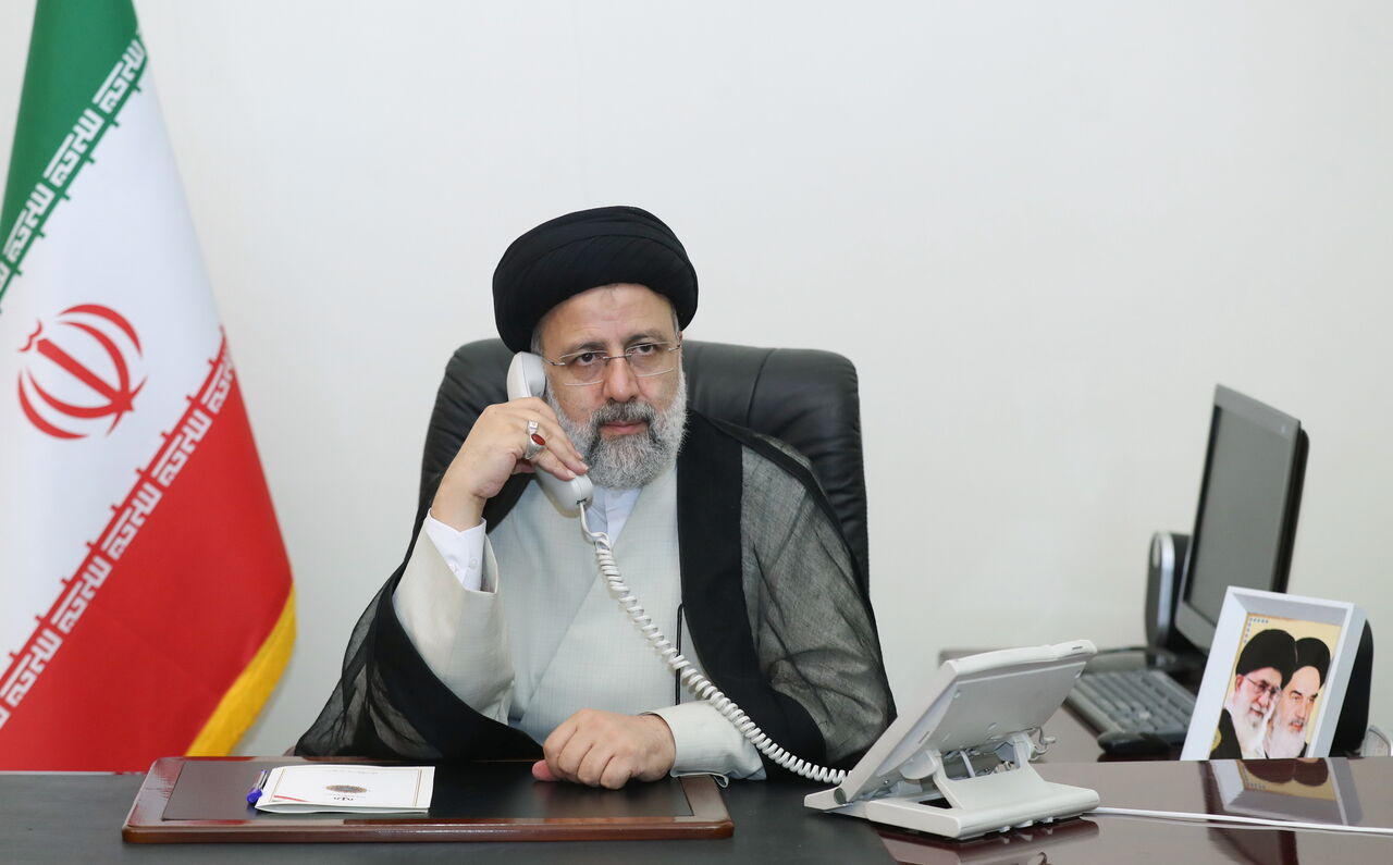 Irans Präsident befahl, die Täter des Terroranschlags von Izeh zu identifizieren und zu verhaften