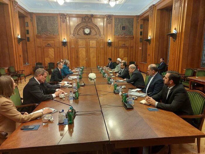 تجربه یک سال اخیر نشان داد تحریم نمیتواند مانع تجارت خارجی ایران شود