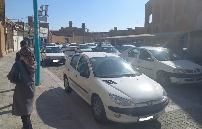 چه کسی گفته یزد پارکینگ خودرو ندارد؟