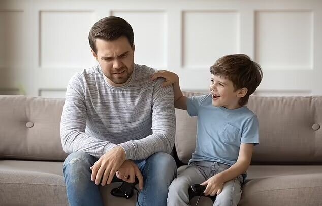 سرعت یادگیری کودکتان از شما بیشتر است!