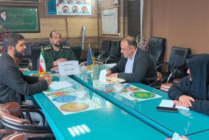 بسیج از انقلاب و مردم در برابر اغتشاشگران صیانت میکند