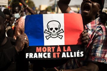 Burkina Faso : les manifestants demandent le départ des forces françaises