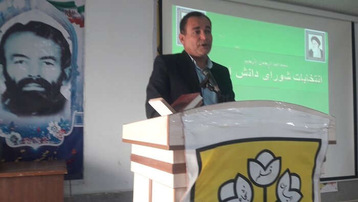 انتخابات شوراهای دانش آموزی در ۱۲۰ مدرسه گناوه برگزار شد