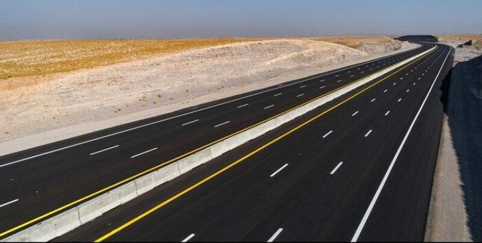 اجرای پروژه‌های راهسازی به ارزش ۲۸ هزار میلیارد ریال در جاده‌های آذربایجان غربی
