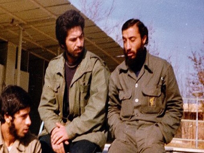 اصغر پررو کیست؟