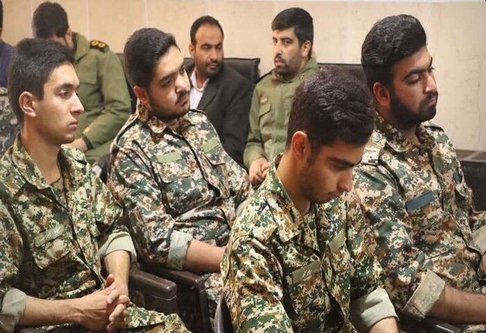 امام جمعه مهریز: بصیرت مردم موجب شکست فتنهگران شد