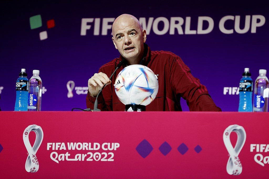 اینفانتینو: قطر گران‌ترین جام جهانی را برگزار می‌کند