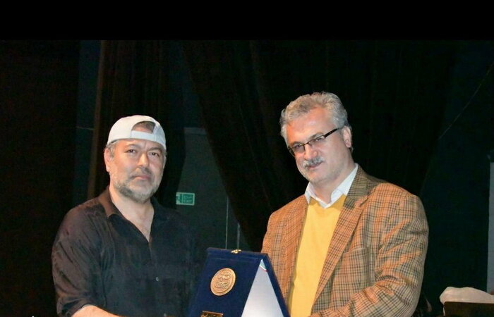 فرهنگ در یک لحظه اتفاق نمیافتد/ کیفیت آثار بخش ایثار جشنواره تئاتر تهران بسیار مطلوب بود