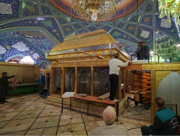 گزارش تصویری از تعویض و نصب ضریح جدید حرم حضرت رقیه (س)