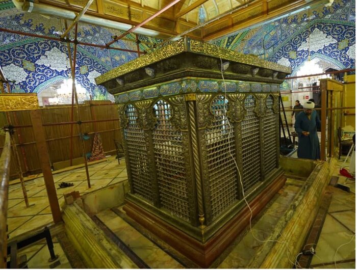 گزارش تصویری از تعویض و نصب ضریح جدید حرم حضرت رقیه (س)