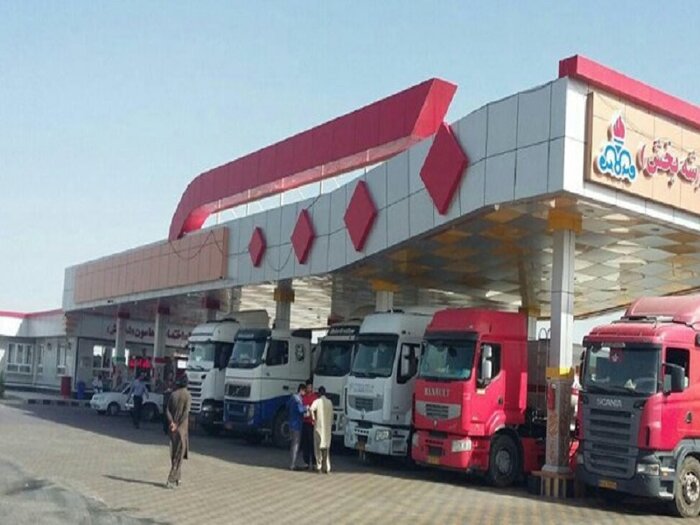 کامیونهای وارداتی، تشنه سوخت در گیرودار دیوانسالاری