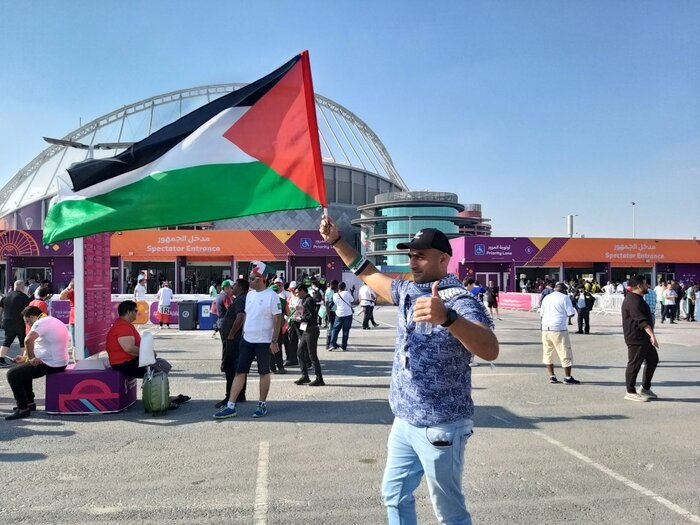 Mondial 2022: les supporters de l’équipe d’Iran avant le début de la rencontre devant l’Angleterre  