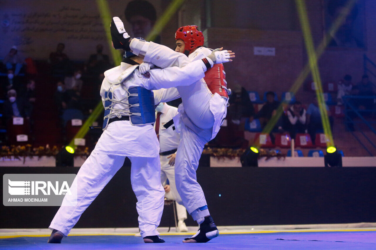 Iran taekwondoks bag 3 bronze medals in Mexico