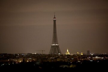 Crise énergétique : le jour où Paris "ville-lumière" s’éteint