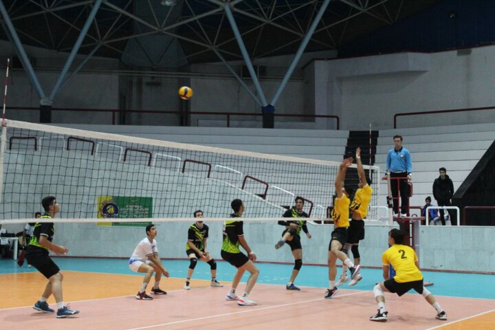 توقف نصر شاهرود در رقابت‌های والیبال لیگ دسته یک جوانان کشور