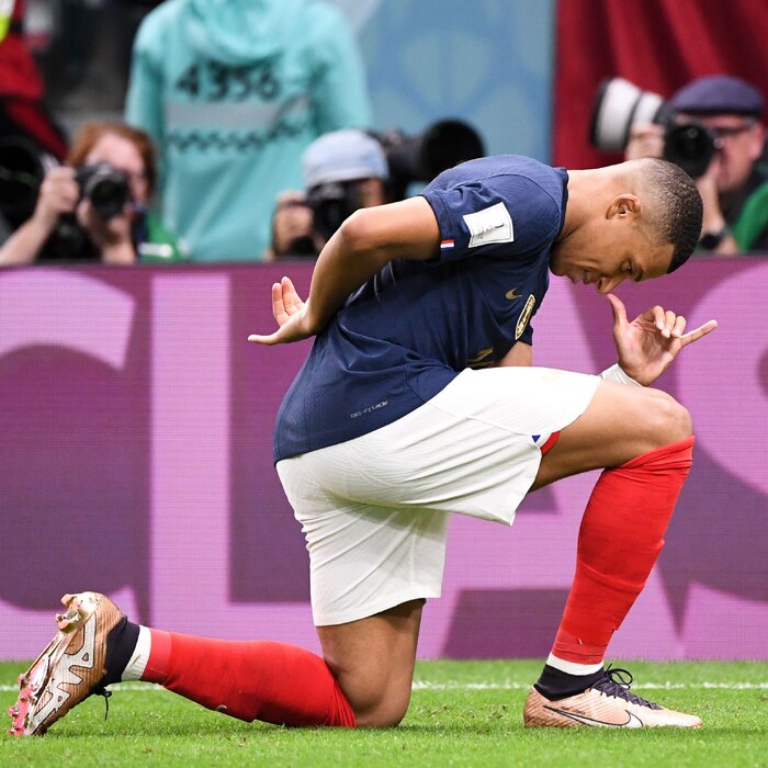 روز سوم به روایت تصویر؛ شکار بزرگ شاهین در روز طوفان خروسها