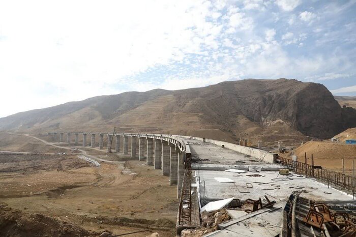 پیگیری میدانی آخرین وضعیت پیشرفت راهآهن اردبیل با حضور مسئولان کشوری و استانی