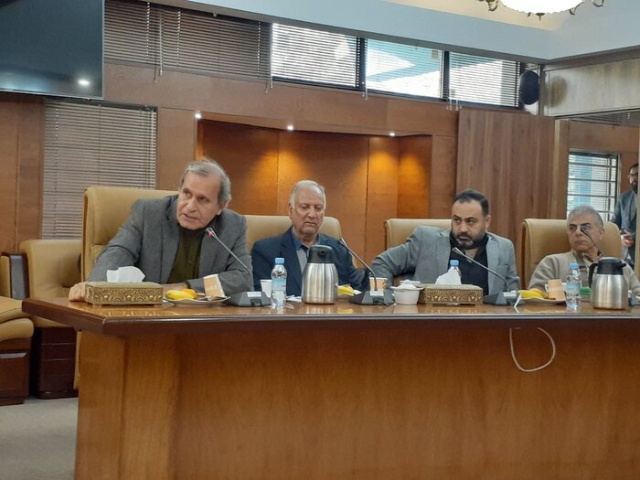 احمدوند: یکی از زمینههای پایداری ایران تنوع و تکثر است