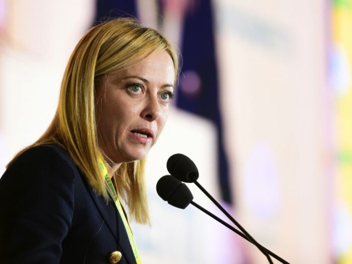 از ورود به مسیر دیپلماتیک مذاکرات ایران و عربستان تا وعده حمایت آمریکا از اغتشاشگران