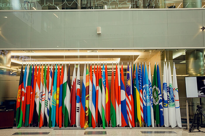 از ورود به مسیر دیپلماتیک مذاکرات ایران و عربستان تا وعده حمایت آمریکا از اغتشاشگران