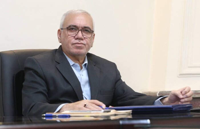 فتحاللهزاده استقلال را به جام جهانی ترجیح داد/آقای مدیرعامل زمین سوختهِ ارثی را آباد میکند؟