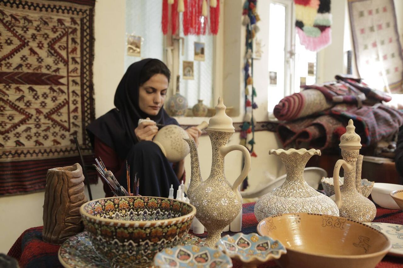 ۲۴ هزار شغل جدید در مناطق روستایی و محروم استان فارس ایجاد می‌شود